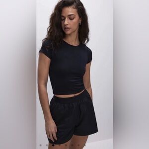 Good American Womens Size 1/2 Black Fitted Seamless Tee Size: 3/4